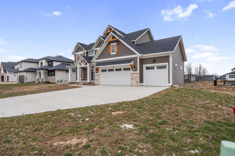 2-web-or-mls-A7403300