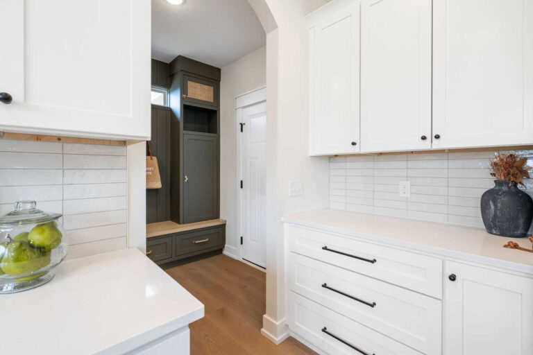 20-web-or-mls-A7403216
