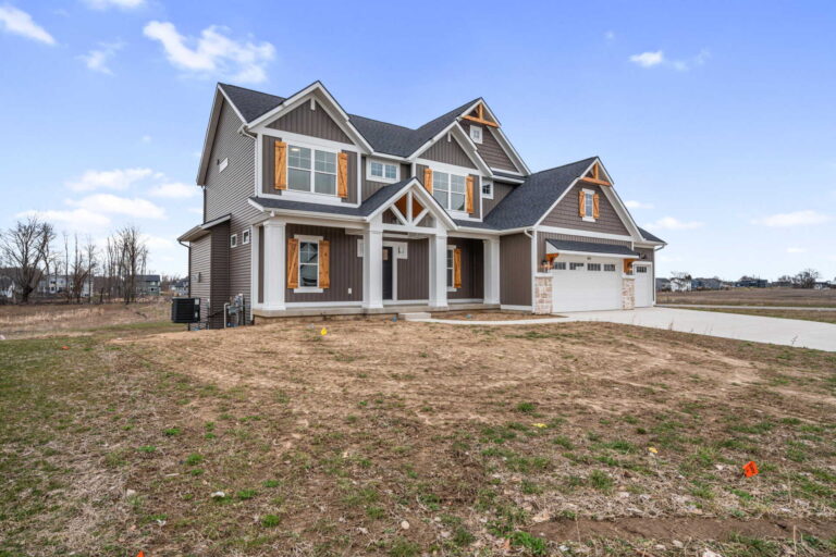 3-web-or-mls-A7403303