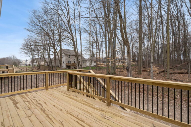 39-web-or-mls-A7408912